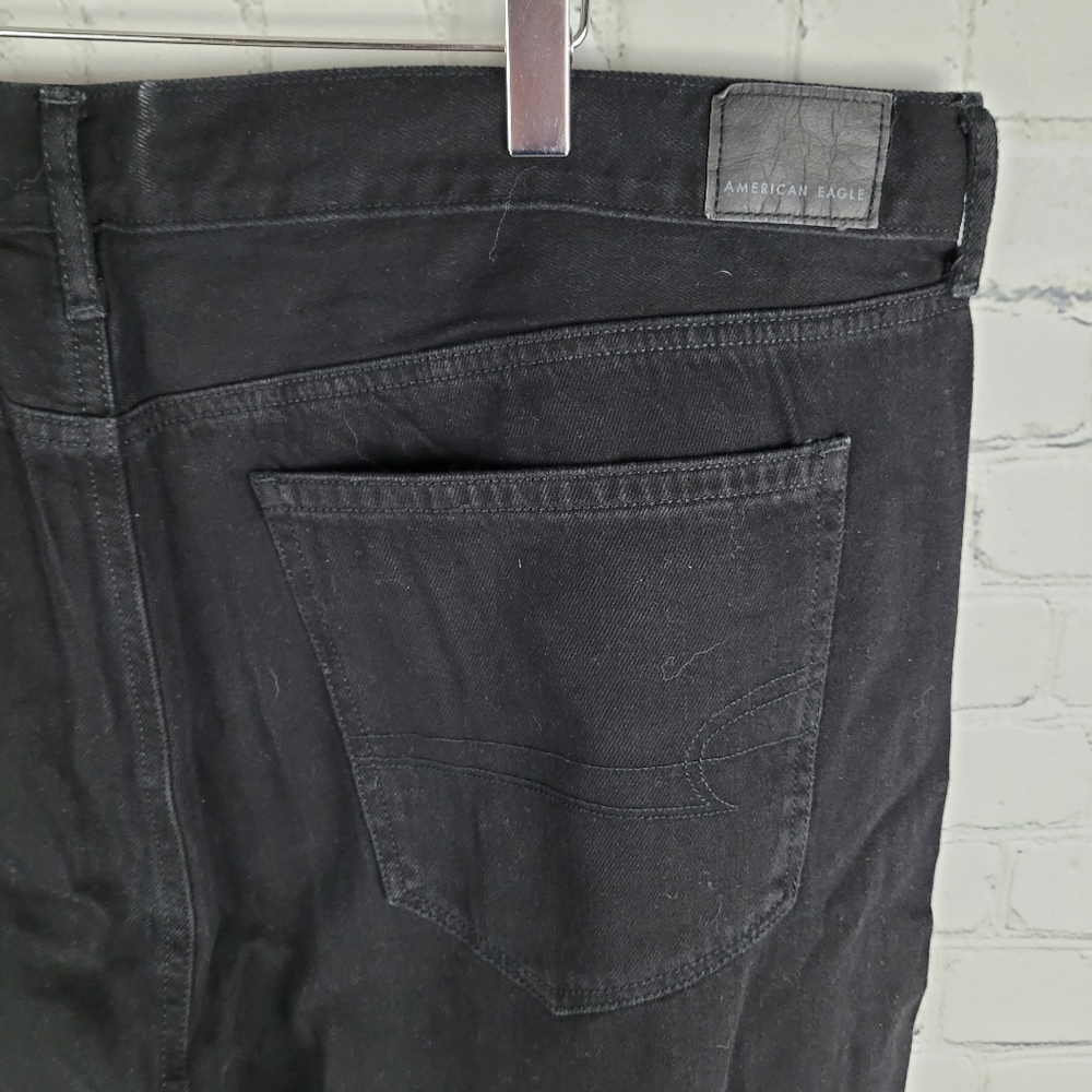 AMERICAN EAGLE | black high rise button fly jeans - size 20 short